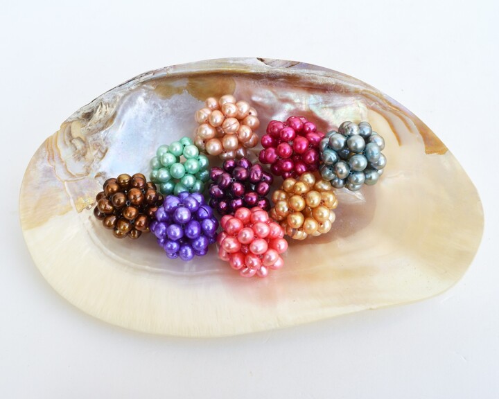 Design mit dem Titel "Pearl clusters coll…" von Irena Zelickman, Original-Kunstwerk, Schmuck