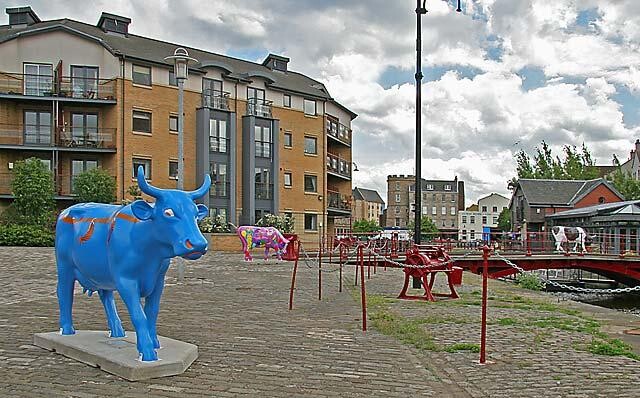 Sculpture titled "cow on parade" by Irene Nolan (Visions), Original Artwork