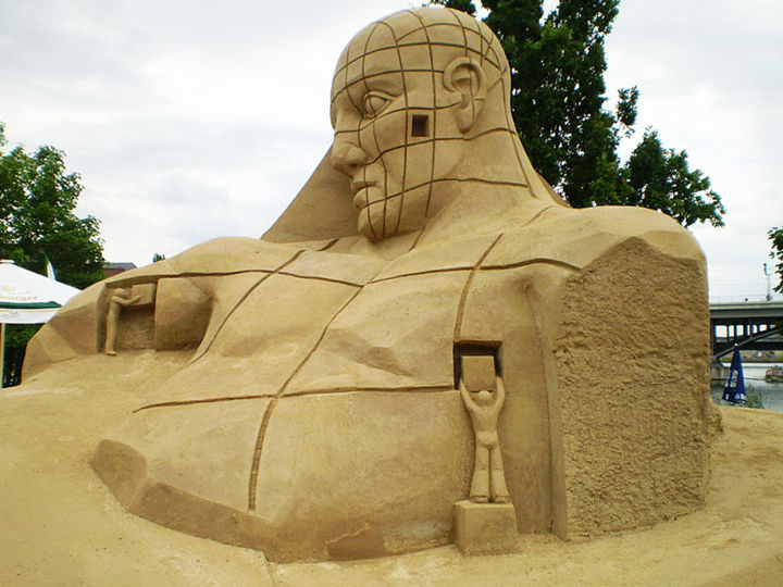 Sculptuur getiteld "The monument of sand" door Irina Taflevskaya, Origineel Kunstwerk, Zand