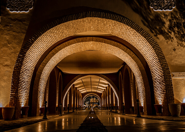 "Tunnel in Egypt" başlıklı Fotoğraf Irina Bbota tarafından, Orijinal sanat, Dijital Fotoğrafçılık