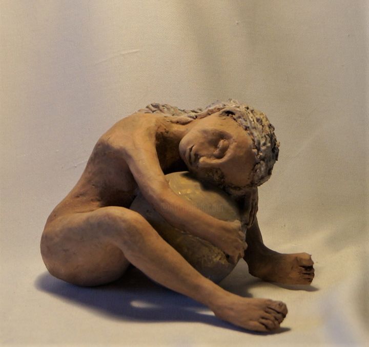 Escultura intitulada "Protection" por Isabelle Zwang, Obras de arte originais, Cerâmica