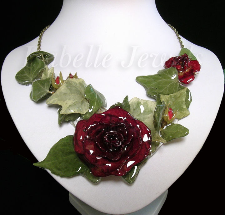 Rzemiosło artystyczne zatytułowany „fiori rose rosse, n…” autorstwa I Fiori Di Isabelle Jewels, La Natura Ne, Oryginalna pra…