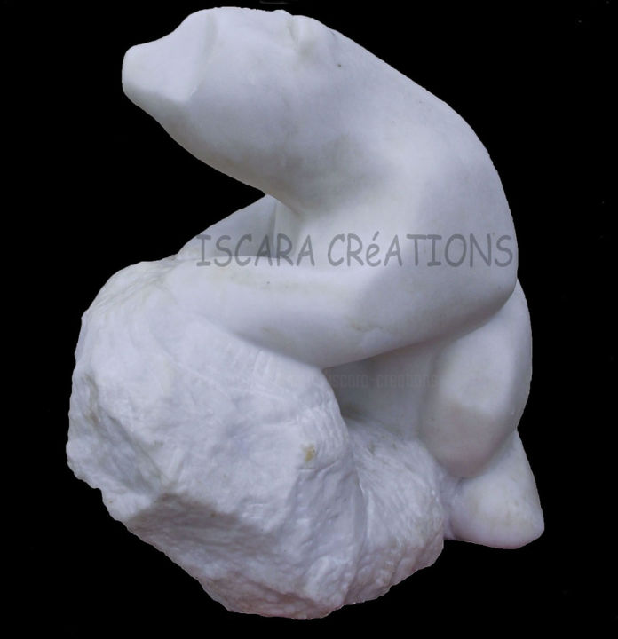 Sculptuur getiteld "Pigsutooq" door Iscara, Origineel Kunstwerk, Steen