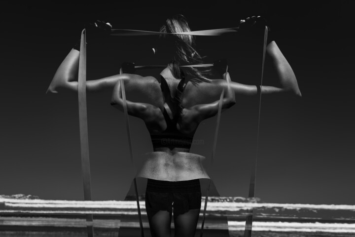 Photographie intitulée "Double Workout" par Ivan Cheremisin, Œuvre d'art originale, Photographie numérique