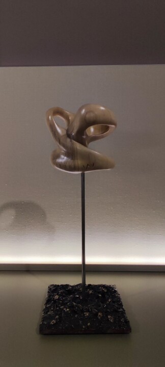Sculpture intitulée "FLUTTUAZIONE" par Ivan Fabani, Œuvre d'art originale, Bois