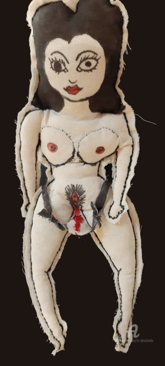 Textile Art titled "Poupée menstruée" by Ix, Original Artwork, Fabric