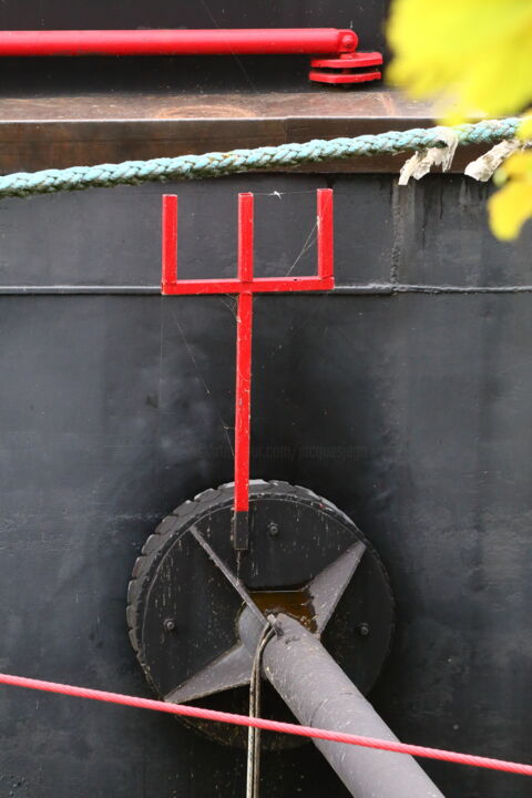 Fotografie getiteld "Trident ... ou chan…" door Jacques Jégo, Origineel Kunstwerk