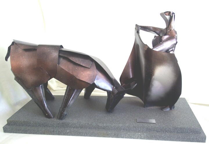 Sculpture titled "CORRIDA" by Jacques Troupel, Original Artwork, Aluminium