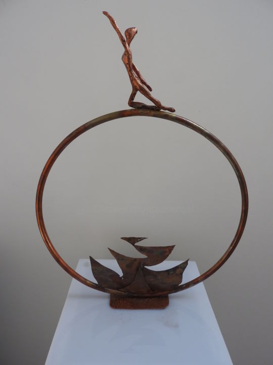 Sculpture titled "Gymnase danse" by Jacques Tronquet, Original Artwork, Metals