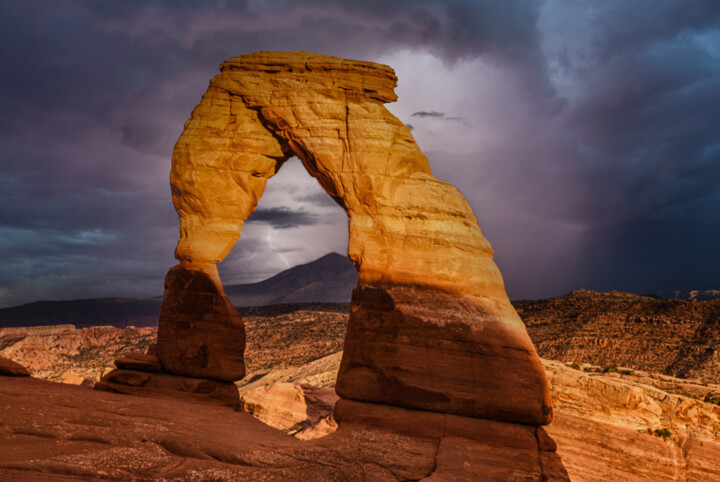 Photography titled "Delicate Arch" by James H Egbert, Original Artwork, Digital Photography