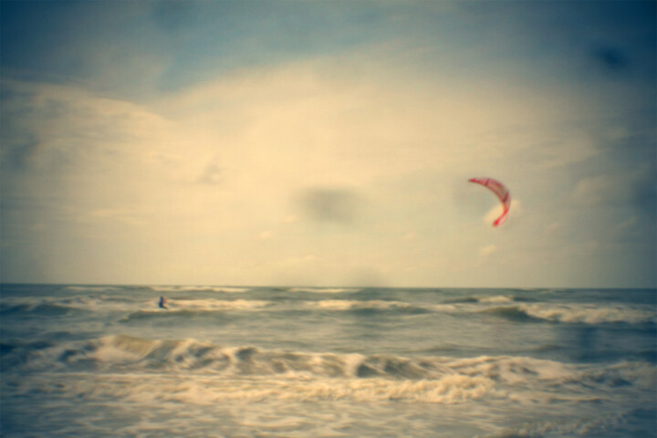 Фотография под названием "Kitesurfer No.2" - Jan Walczewski, Подлинное произведение искусства, Цифровая фотография