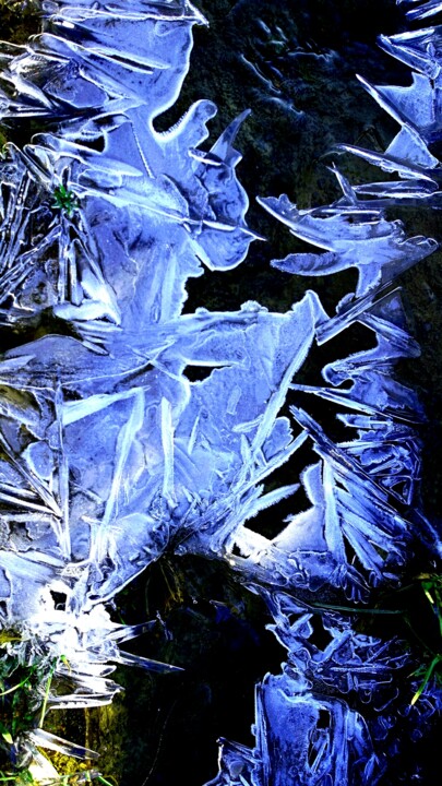 Fotografia intitolato "Abstrait bleu glacé…" da Janie B., Opera d'arte originale, Fotografia digitale