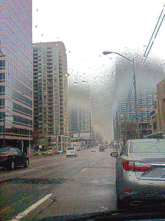 Fotografia zatytułowany „Toronto in the rain…” autorstwa Janos Gardonyi, Oryginalna praca, Fotografia cyfrowa