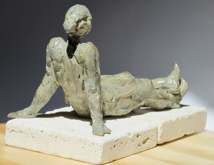 Sculpture titled "repos" by Jean-Claude Sgro, Original Artwork, Bronze