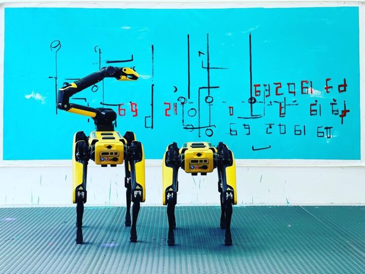 A robot dog's artwork raises $40,000 for Ukrainian refugees
