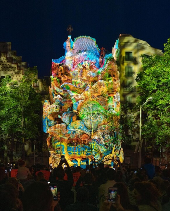 L'emblématique Casa Batlló de Gaudí en NFT par Refik Anadol s'est vendu 1,38 million de dollars chez Christie's