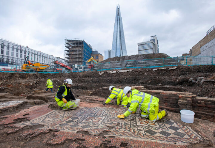 Archaeologists have discovered a surprisingly intact Roman mosaic in London