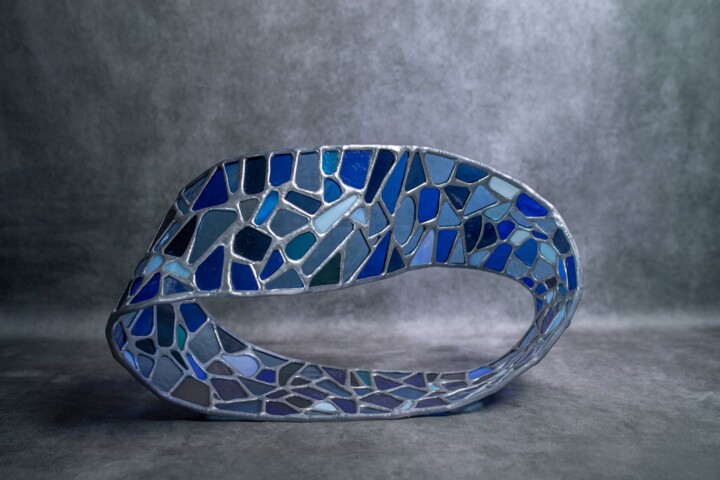 Sculpture intitulée "Ruban Infini Bleu" par Jean-Jacques Joujon (JimaJine), Œuvre d'art originale, Verre