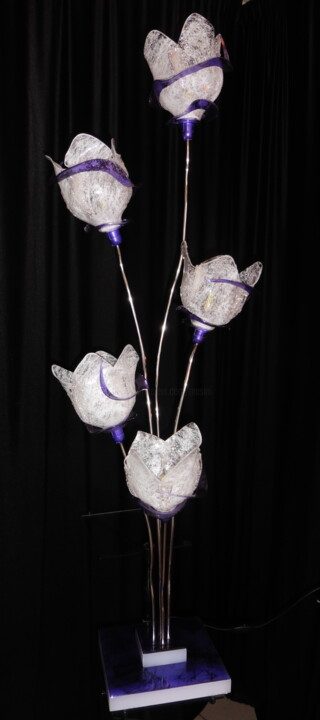 Design / Projektowanie użytkowe zatytułowany „Lampe violet métal” autorstwa Jean Luc Masini, Oryginalna praca, Szkło