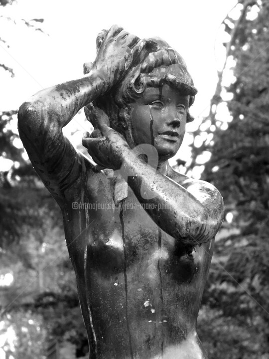 Photographie intitulée "LA JEUNE FILLE" par Jean-Marc Philippe (Jimpy), Œuvre d'art originale, Photographie numérique