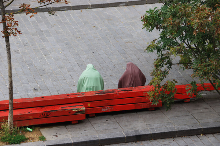 Fotografía titulada "burqas" por Jean-Marie Virat, Obra de arte original, Fotografía digital