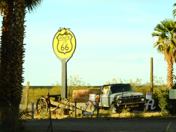 Photography titled "Route 66" by Jean-Michel Liewig, Original Artwork