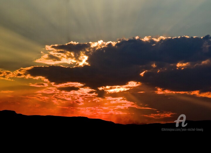 Photography titled "Nuage ensoleillé" by Jean-Michel Liewig, Original Artwork