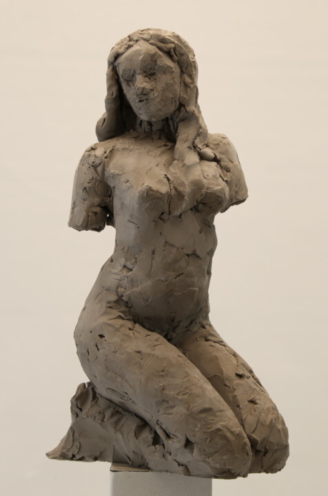 Sculpture titled "Esquisse n°1" by Jean Pierre Picheny, Original Artwork, Clay