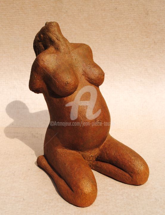 Sculpture titled "femme gravide" by Jean-Pierre Tauzia, Original Artwork, Terra cotta