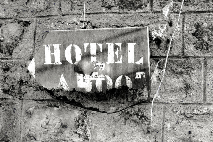 Fotografia intitolato "Hotel California" da Jean-Pierre Simard, Opera d'arte originale, Fotografia digitale
