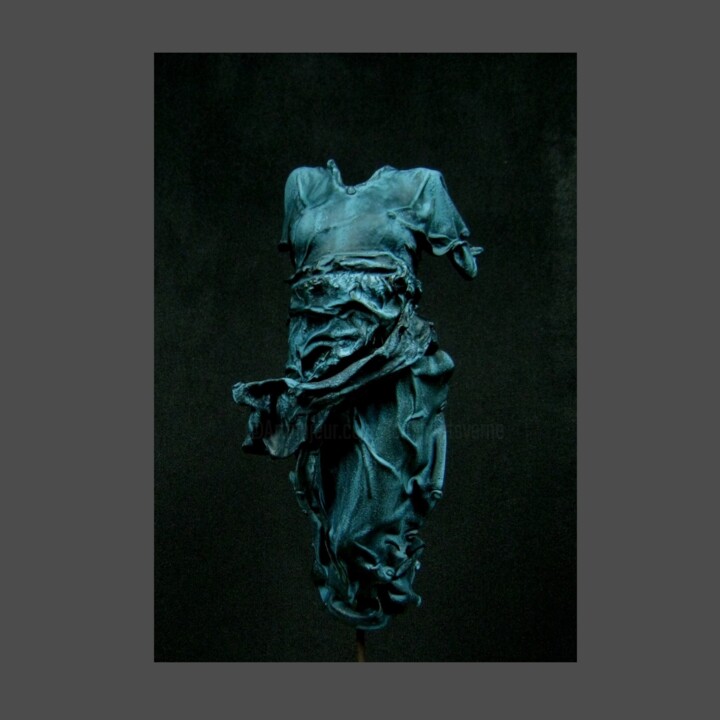 Sculptuur getiteld "plastic allegory…" door Jean-Yves Verne, Origineel Kunstwerk, Hars