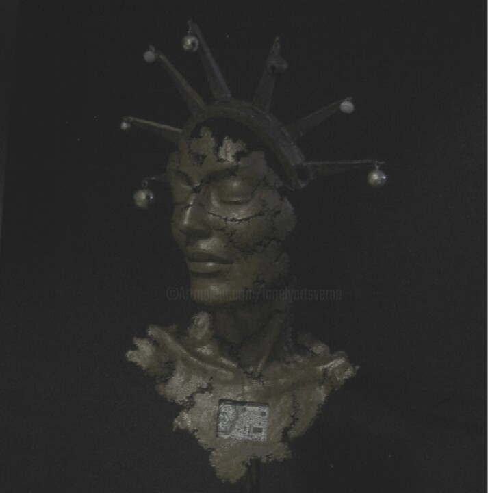 Escultura intitulada "liberty joker" por Jean-Yves Verne, Obras de arte originais, Cimento