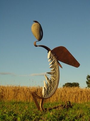 Sculpture titled "Rebelle des champs 1" by Jean Barral Baron, Original Artwork