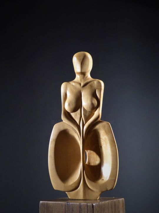 雕塑 标题为“Déesse-mère 22” 由Jean-Charles Ferrand, 原创艺术品, 木