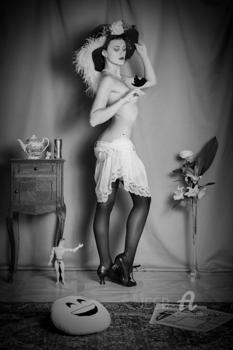 Photographie intitulée "Strange bird — 7/25" par Jeeb, Œuvre d'art originale, Photographie numérique