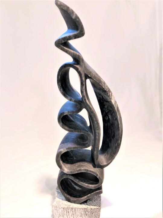 Rzeźba zatytułowany „Ribbon Tower” autorstwa Jeff Rosenfeld, Oryginalna praca, Kamień