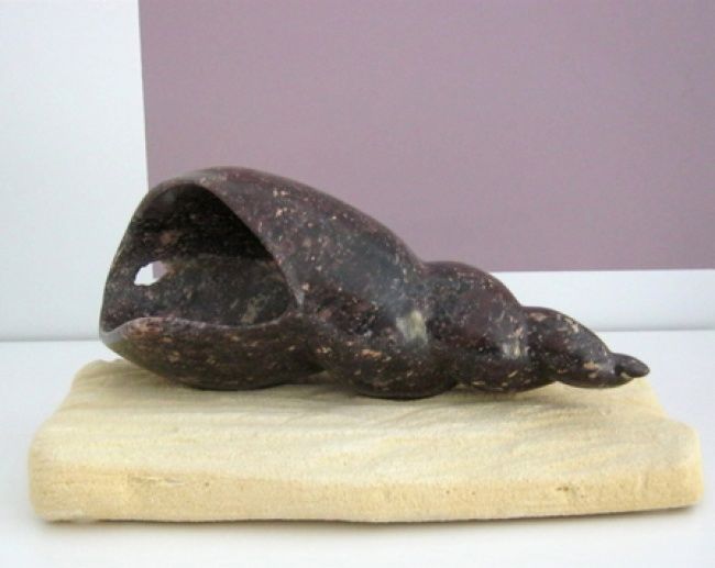 Escultura intitulada "Shell" por Jef Geerts, Obras de arte originais, Pedra