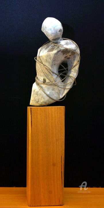 Skulptur mit dem Titel "Autour de la fémini…" von Jerome Guibert, Original-Kunstwerk, Metalle