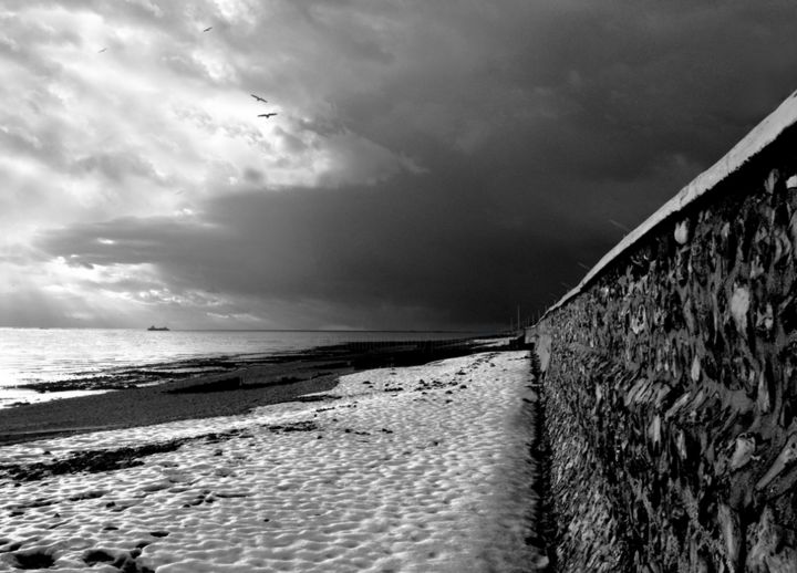 Photography titled "Neige côtière à Sai…" by Jérôme Cambra, Original Artwork