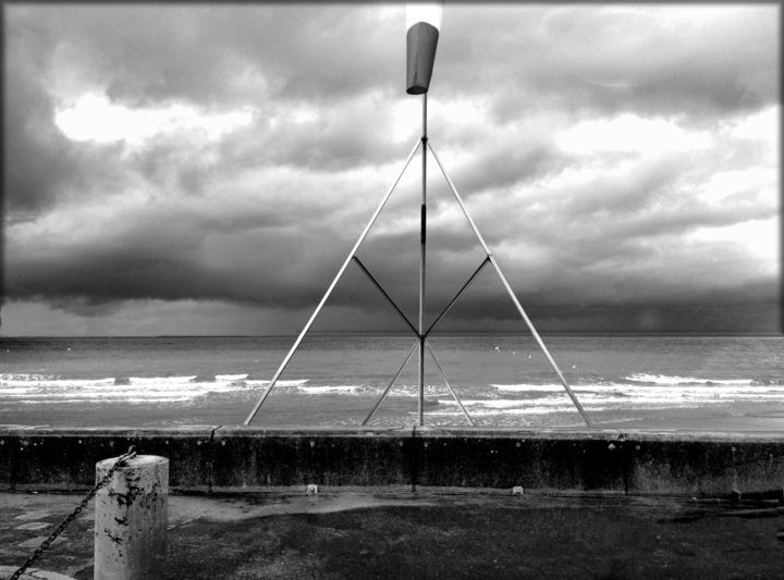 Fotografia intitolato "rivage sous l'orage" da Jérôme Cambra, Opera d'arte originale