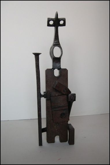 Sculpture titled "Hallebardier" by Jérôme Danikowski, Original Artwork