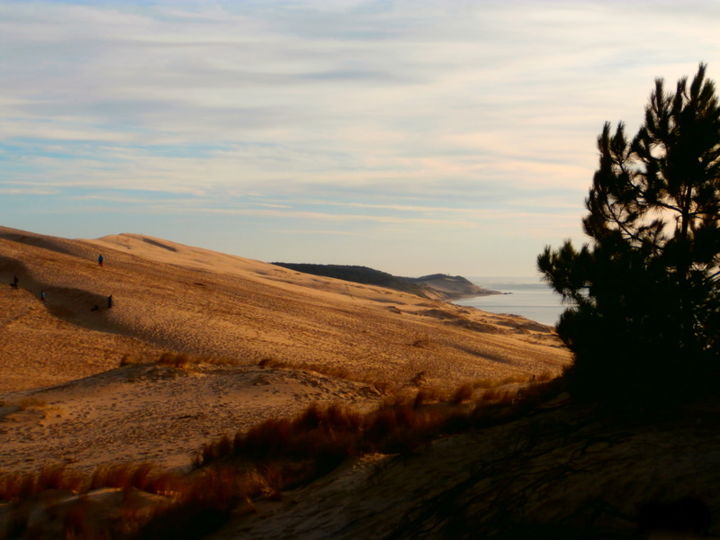 Photographie intitulée "Dune du Pyla" par Jezabel Massy, Œuvre d'art originale,