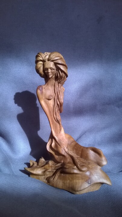 Sculpture titled "Царица Арландских м…" by Jiva Ljos, Original Artwork, Wood