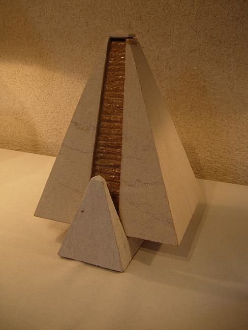 Design intitulée "Fontaine Pyramide" par Jean-Jacques Dieudonné, Œuvre d'art originale