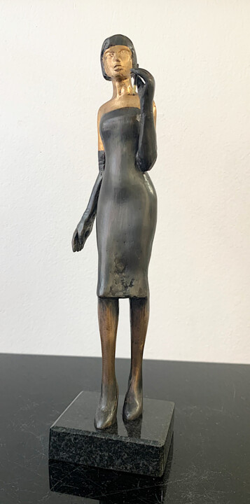 Sculpture intitulée "Party Girl" par Joanna Zakrzewska-Cholewa, Œuvre d'art originale, Bronze