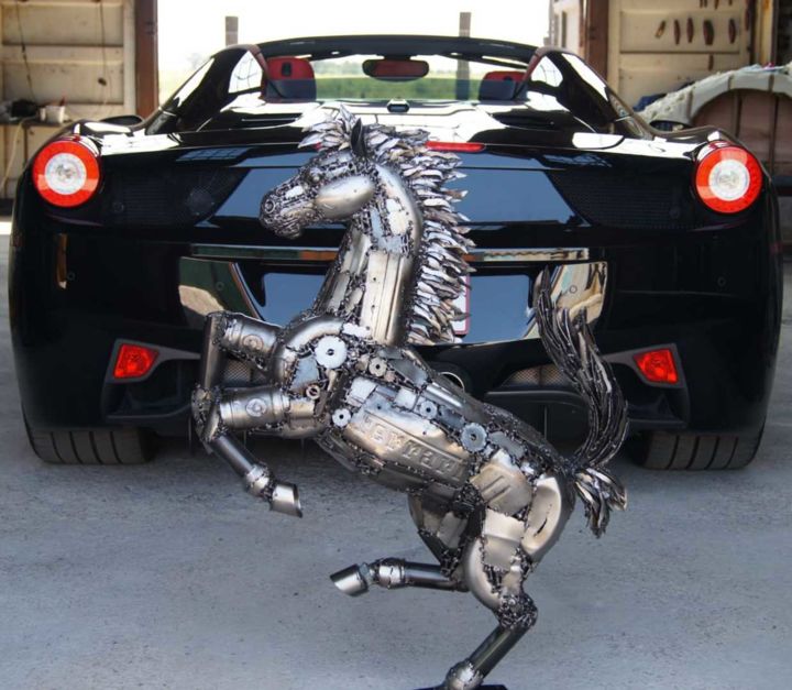 Sculpture intitulée "Ferrari horse "il c…" par Joaquin Arbiza, Œuvre d'art originale, Acier inoxydable