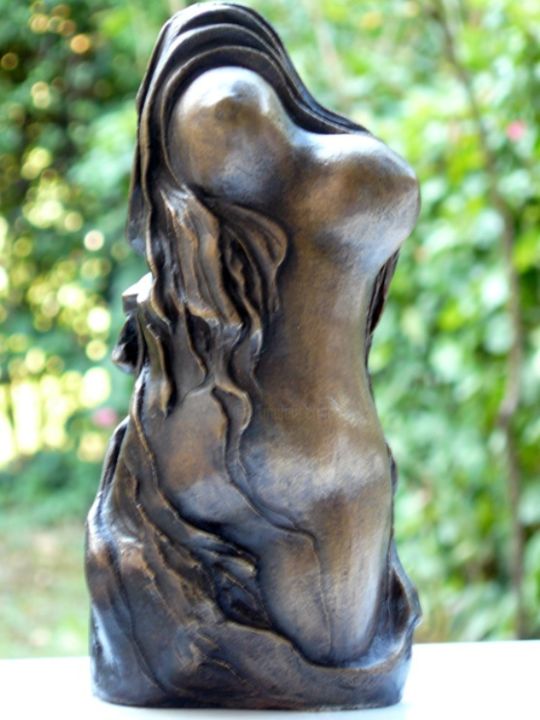 Sculpture intitulée "6-elle-est-bronze-h…" par Jocelyne Violet, Œuvre d'art originale