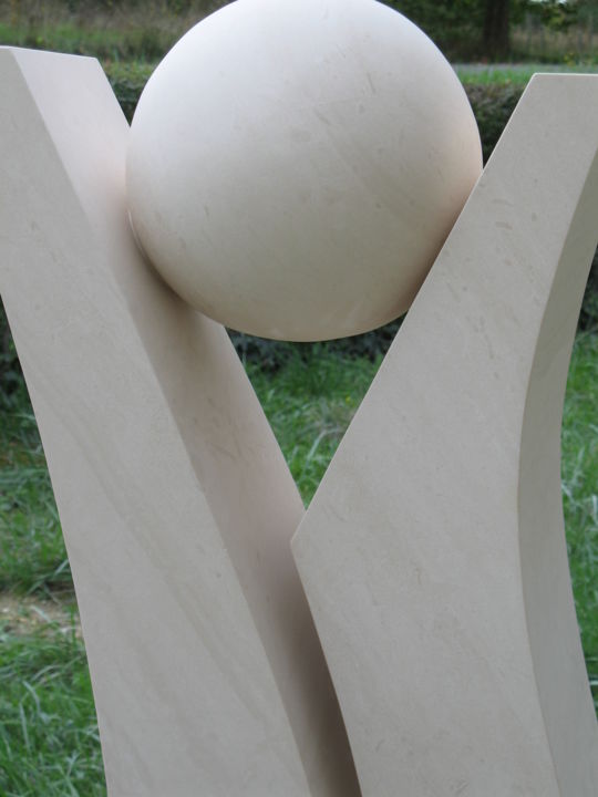 「Amasra-mouss」というタイトルの彫刻 Joël Dasvinによって, オリジナルのアートワーク, ストーン