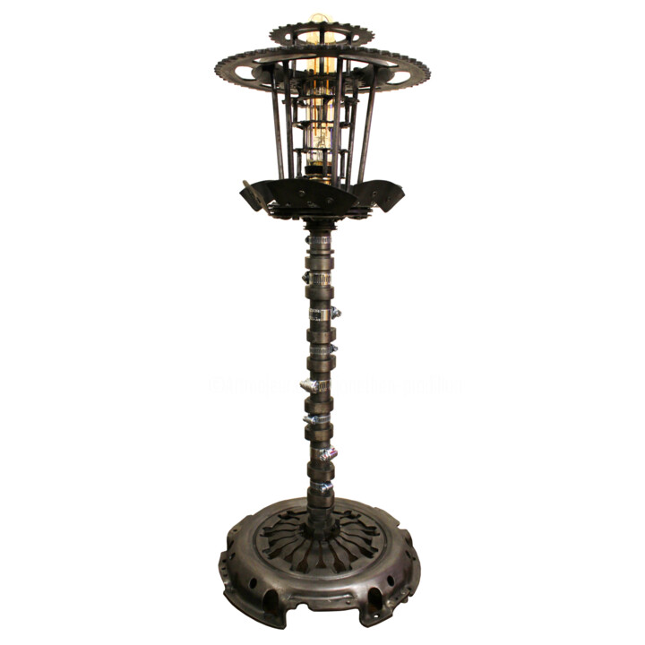 设计 标题为“Lampe Mécanique” 由Jonathan Pradillon, 原创艺术品, 金属