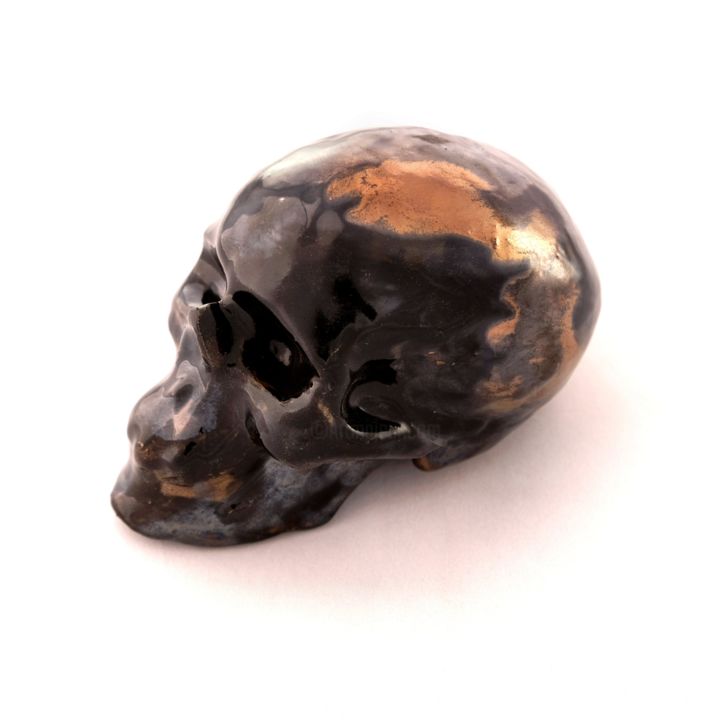 Sculpture titled "Skull 2" by Inigo Gheyselinck, Original Artwork, Ceramics